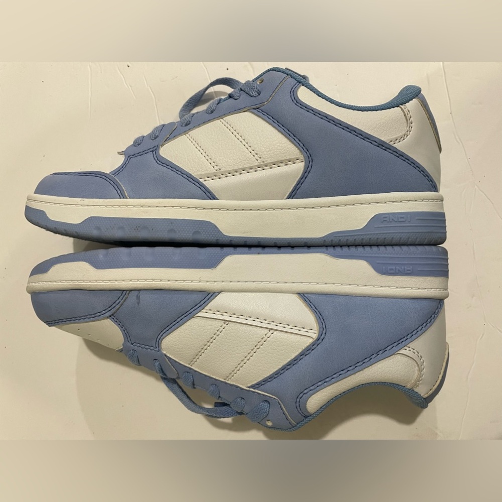 AND1 Women’s Low Top Basketball Sneakers
